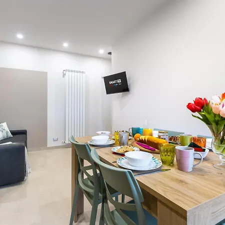 Apartamento La Dama D Piazza Bengasi *