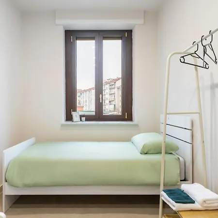 La Dama D Piazza Bengasi * Moncalieri