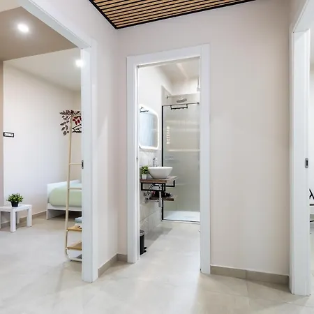 La Dama D Piazza Bengasi * Moncalieri