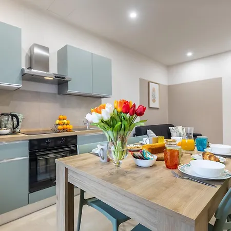 Apartamento La Dama D Piazza Bengasi *