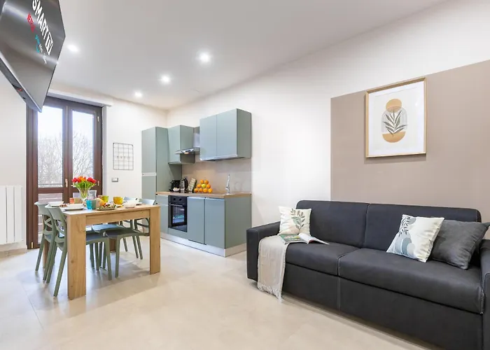 La Dama D Piazza Bengasi * Moncalieri